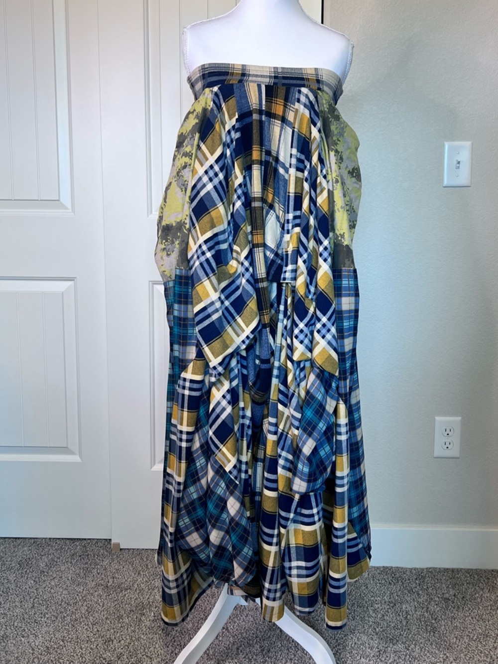 TOV Noir The Damsel's Yellow Plaid Flowing Maxi Skirt Pockets!! Sz EU42 US10 - Picture 5 of 16